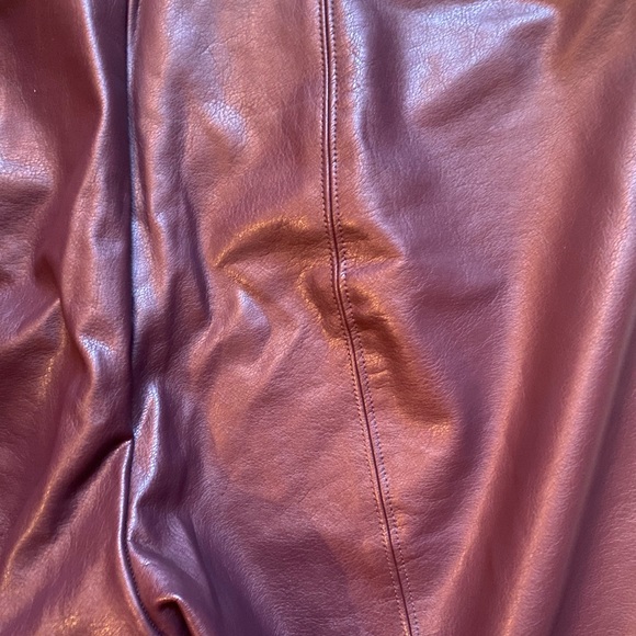 WHBM Runway Leggings faux leather size 10 - Picture 6 of 6